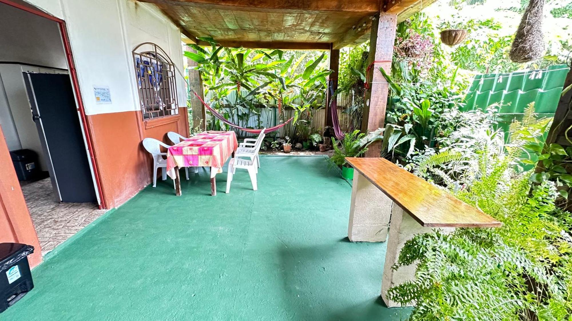 Natural Experience House Тортугеро Экстерьер фото